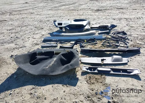 2024 Honda Odyssey Sport z USA, uszkodzony, nr VIN 5FNRL6H72RB024382